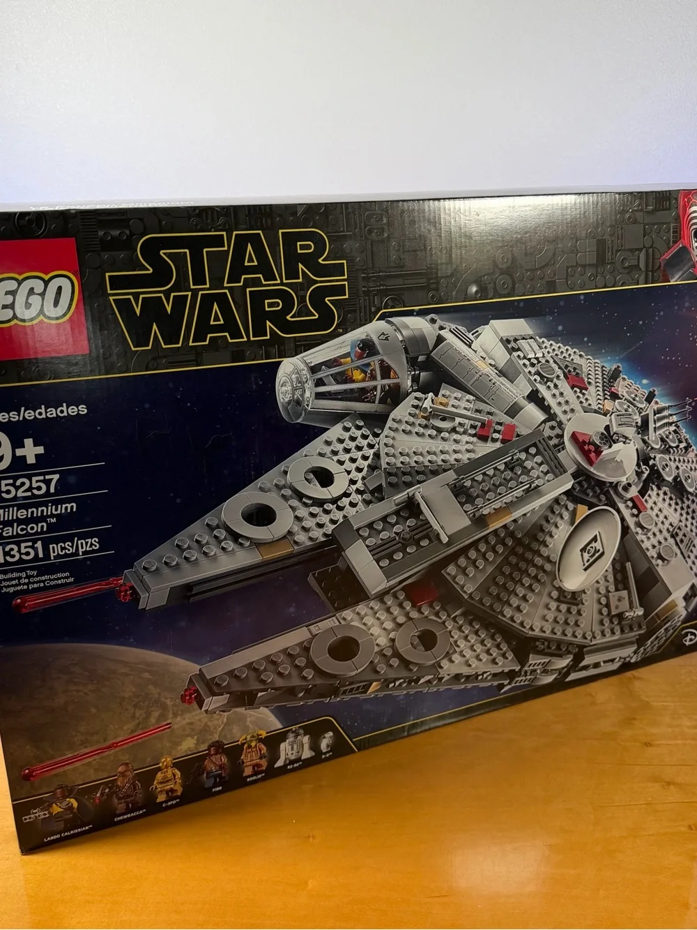 Lego Star Wars Millennium Falcon 75257